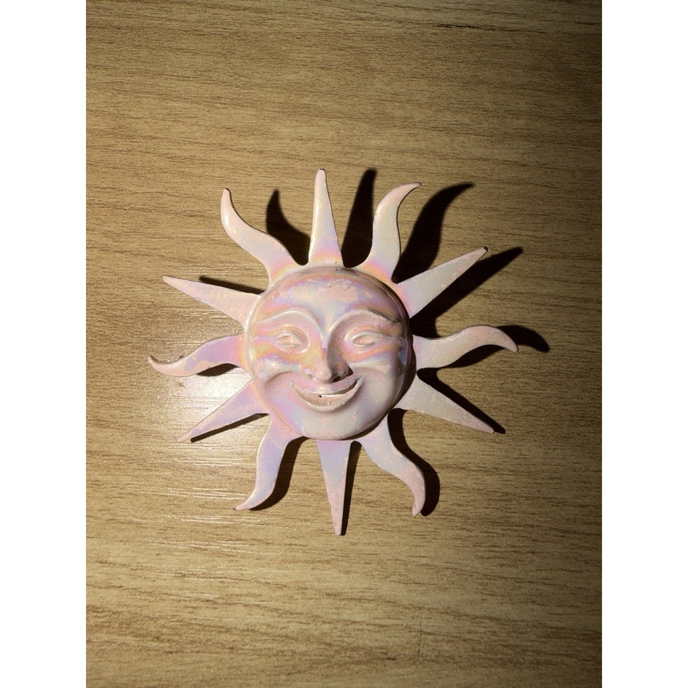 Celestial Smiling Sun Face Brooch Pink